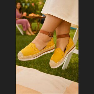 Torrid Espadrille Flats 8WW PLUS Yellow Eyelet Ankle Strap Buckle Sport Sole NWT
